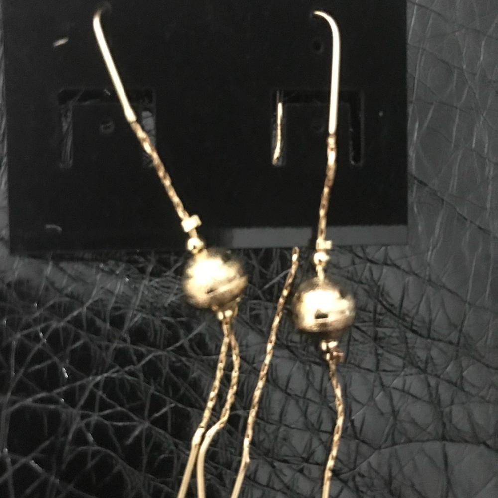Jewelry - Picture 4 of 8